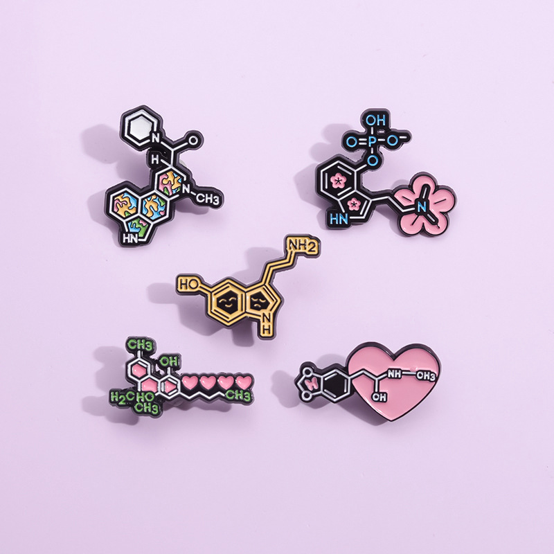Creative Science Brooch Chemis - Medical Lab Microscope 评论和价格